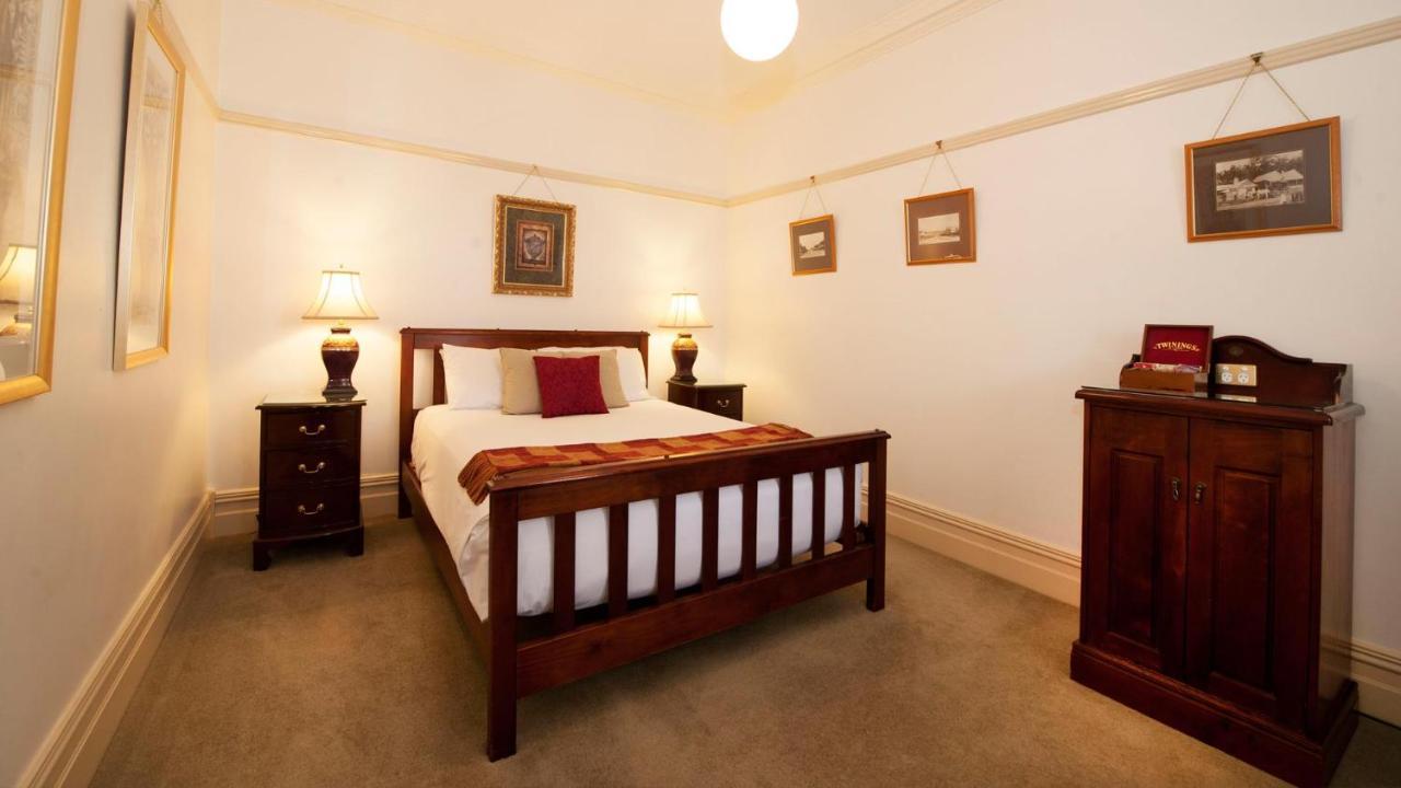 Cobb&Co Court Boutique Hotel Mudgee Extérieur photo