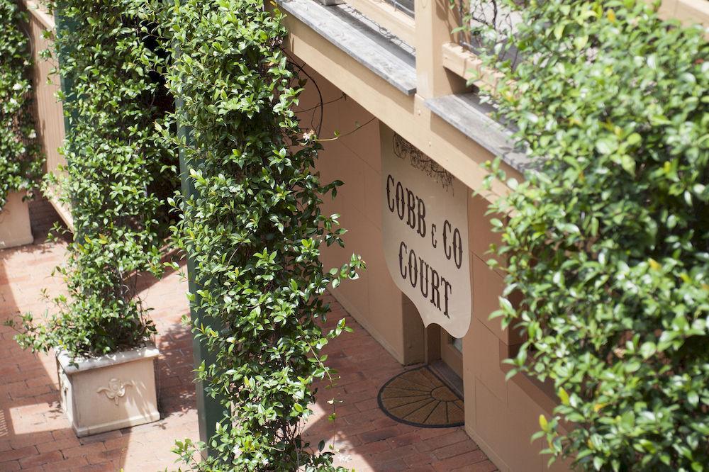 Cobb&Co Court Boutique Hotel Mudgee Extérieur photo