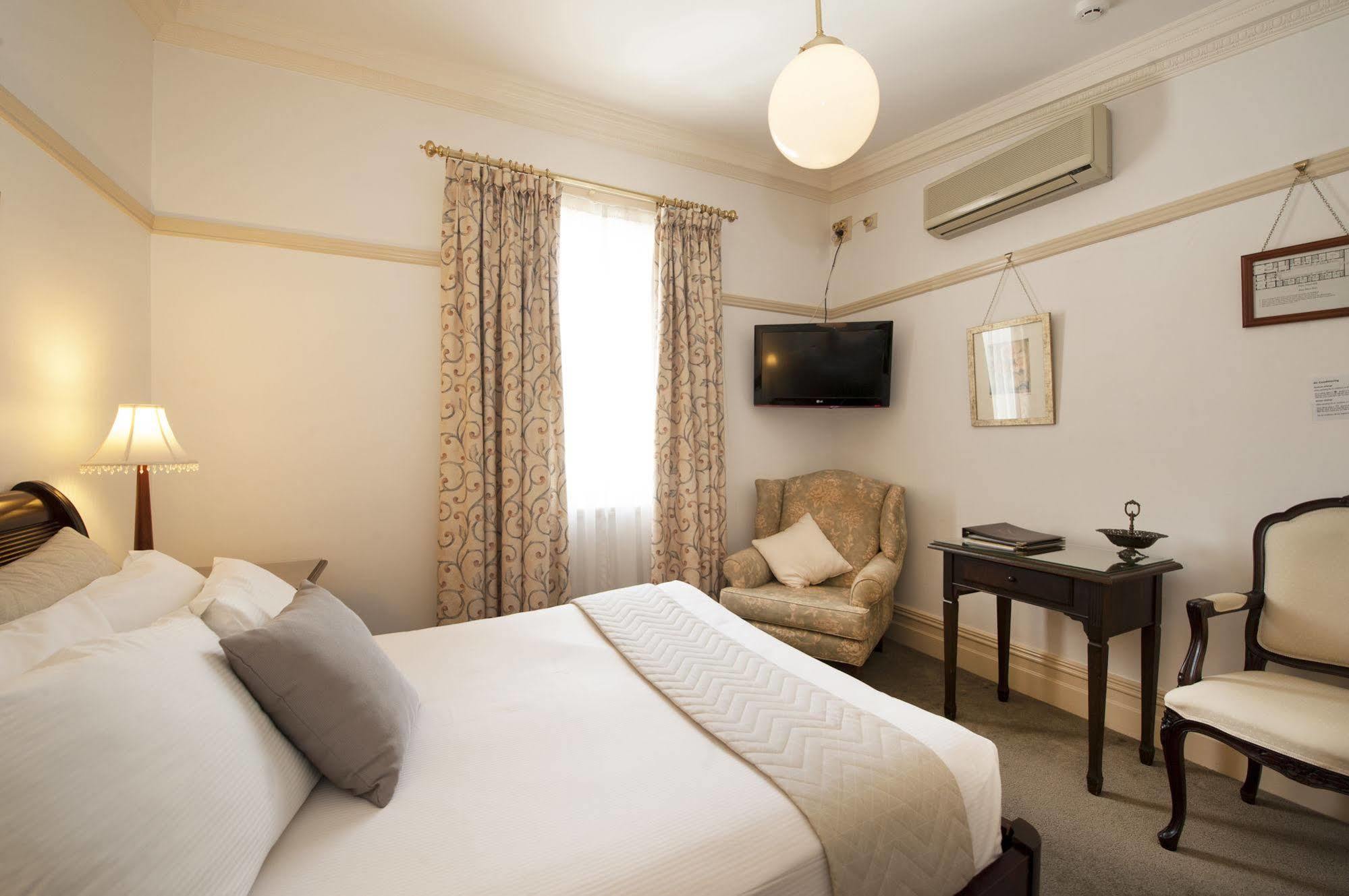 Cobb&Co Court Boutique Hotel Mudgee Extérieur photo