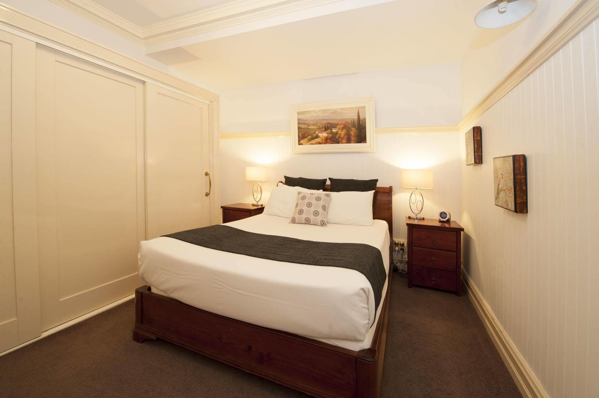 Cobb&Co Court Boutique Hotel Mudgee Extérieur photo
